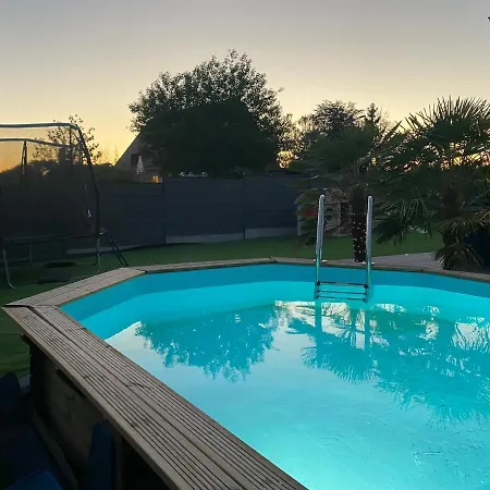 Loue Maison Tres Proche Du Circuit Des 24h Du Mans Πανσιόν